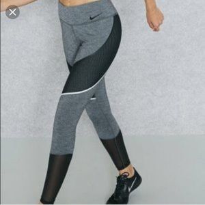 Nike Legendary Mesh Colorblocked Training Tights